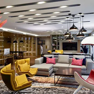 5* Отель Pullman Centre & Residences