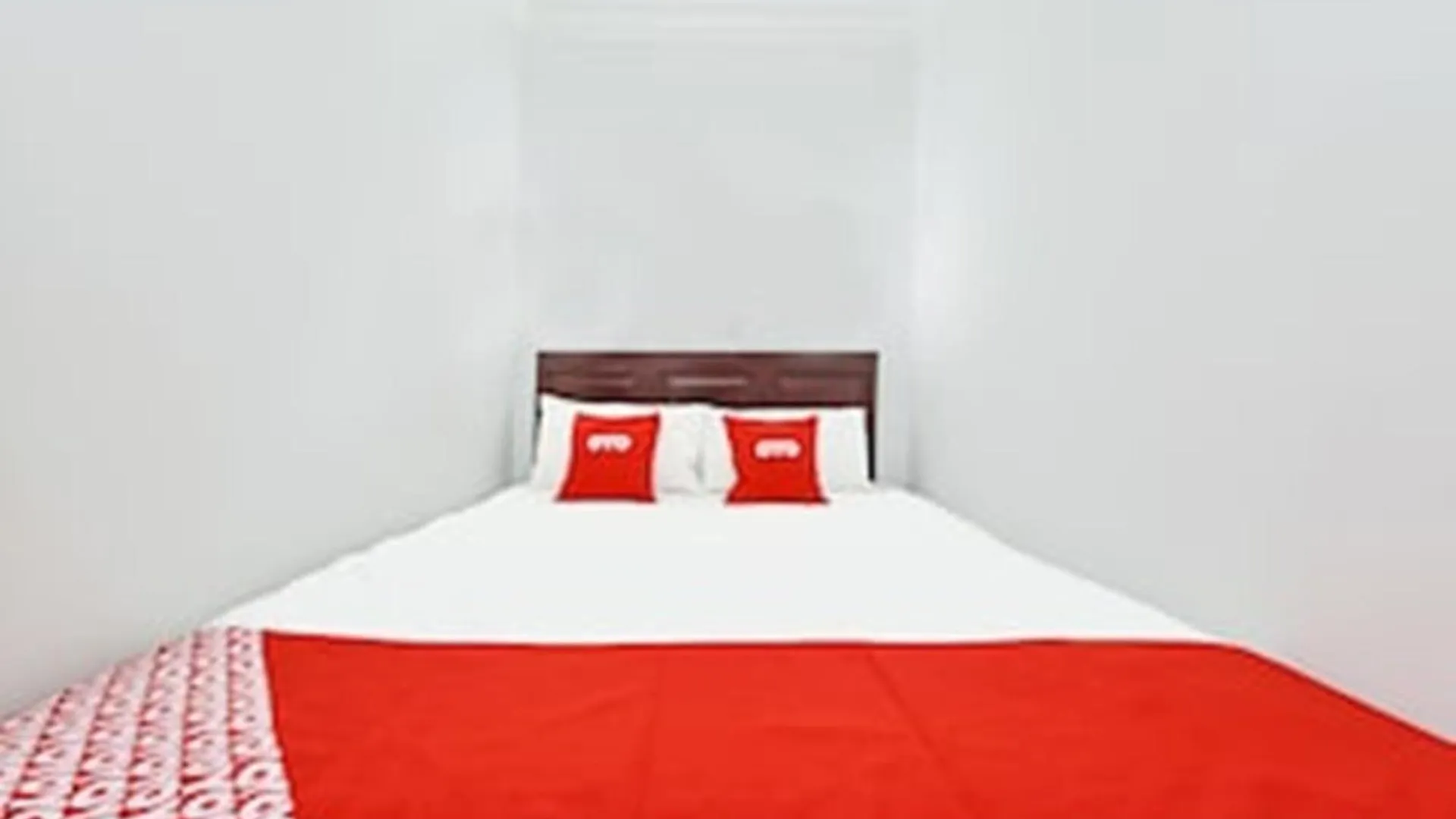 Super Oyo 90572 J Hotel Masjid India Куала-Лумпур
