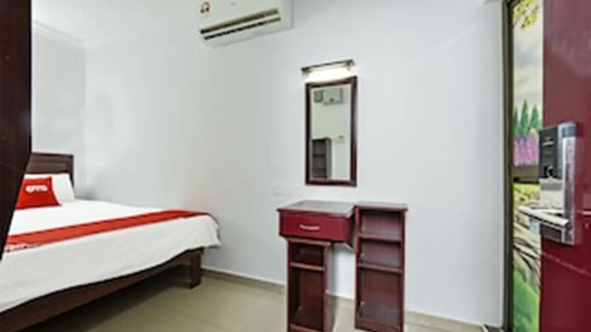 Super Oyo 90572 J Hotel Masjid India Куала-Лумпур